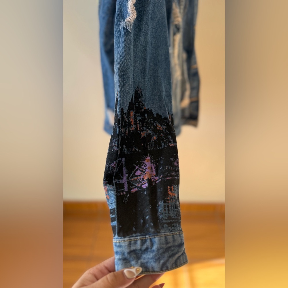 New York City Denim Jacket with Graphic Back Size XL Woman - Picture 6 of 7